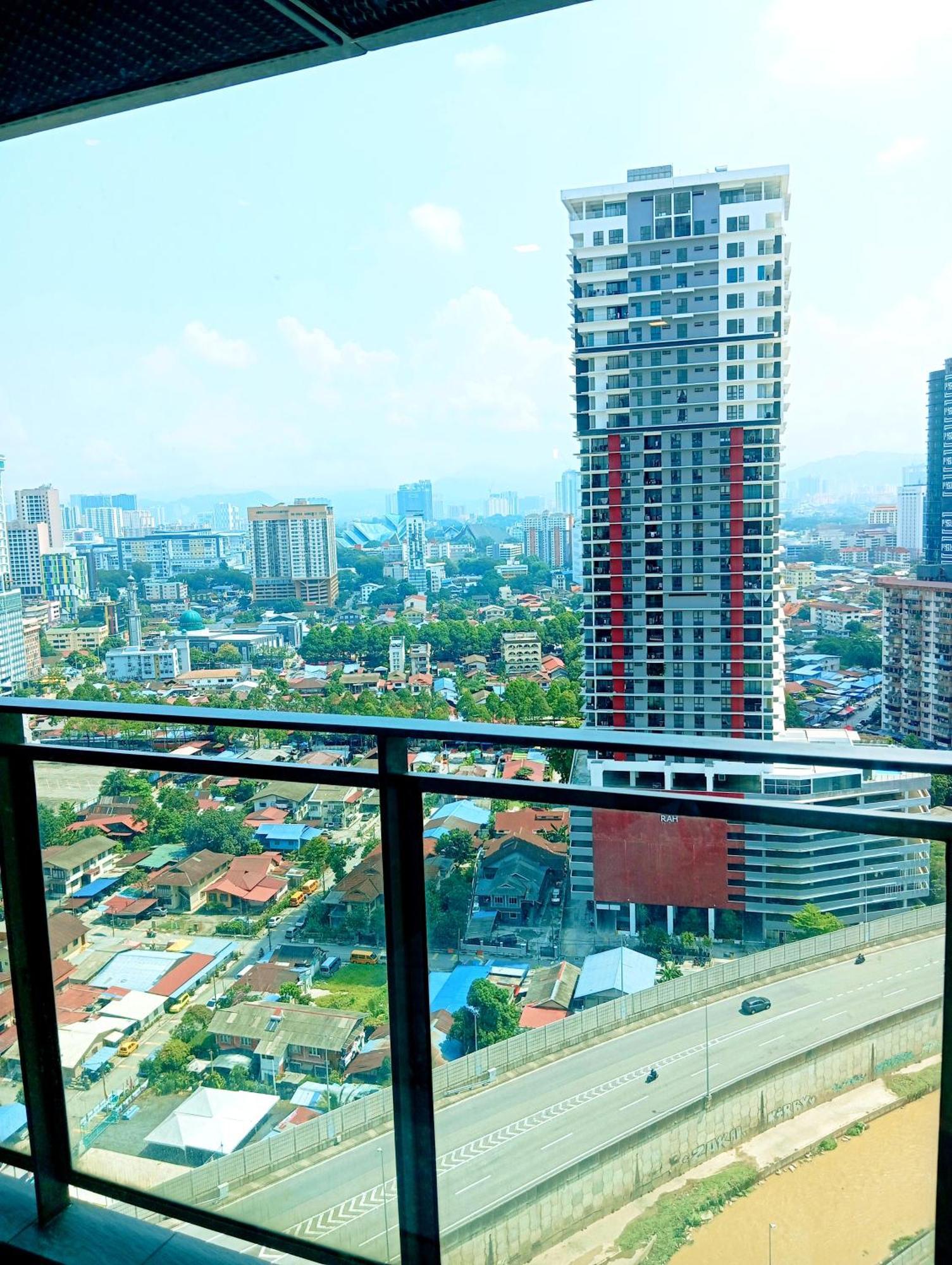 The Summer Suites At Kualalumpur كوالالمبور المظهر الخارجي الصورة